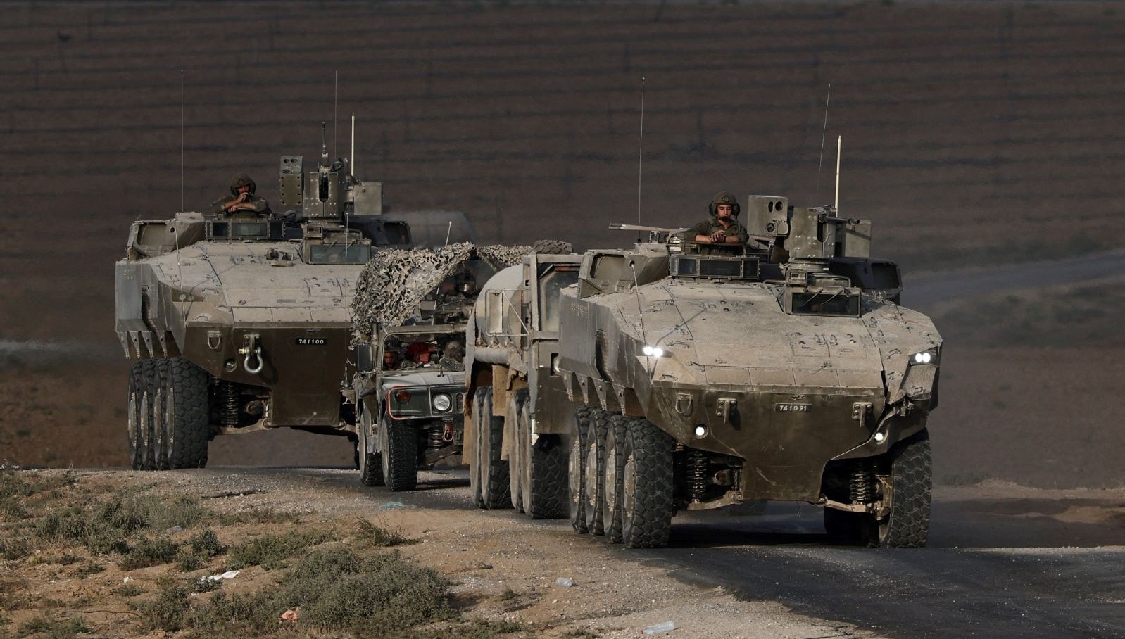 israil saldirilarini genisletiyor 3 tumen de gazze seridine girdi rNMqD3T7