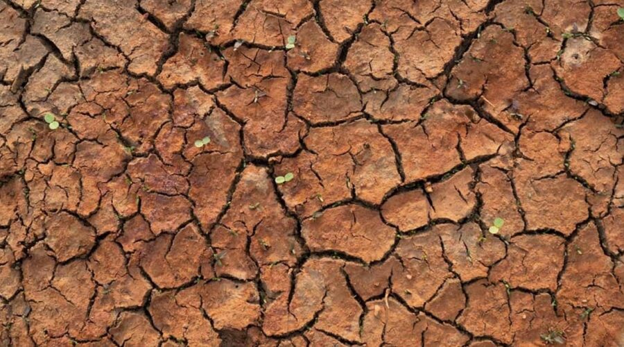 su krizi ulkeyi perisan etti 3 baraj tamamen kurudu 8 baraj kuruma noktasinda PEg3f34H