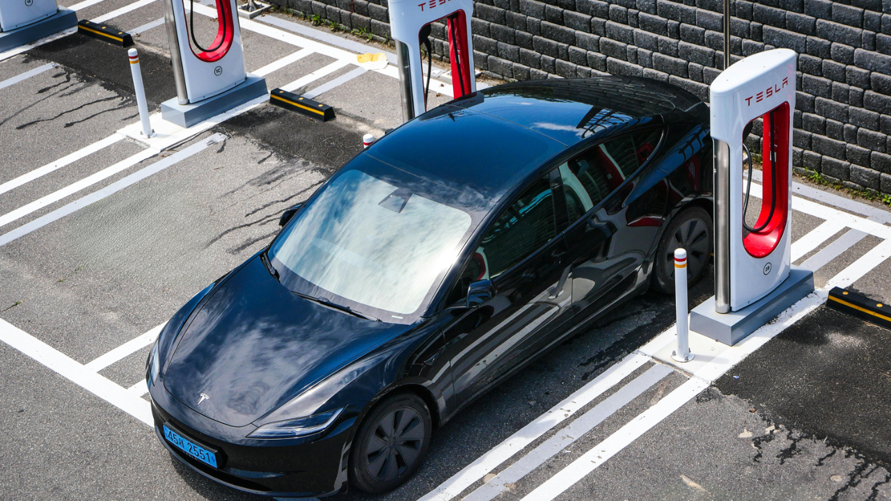 her 6 otomobilden 1i elektrikli benzin dizel donemi bitiyor mu EiVyfncE.png