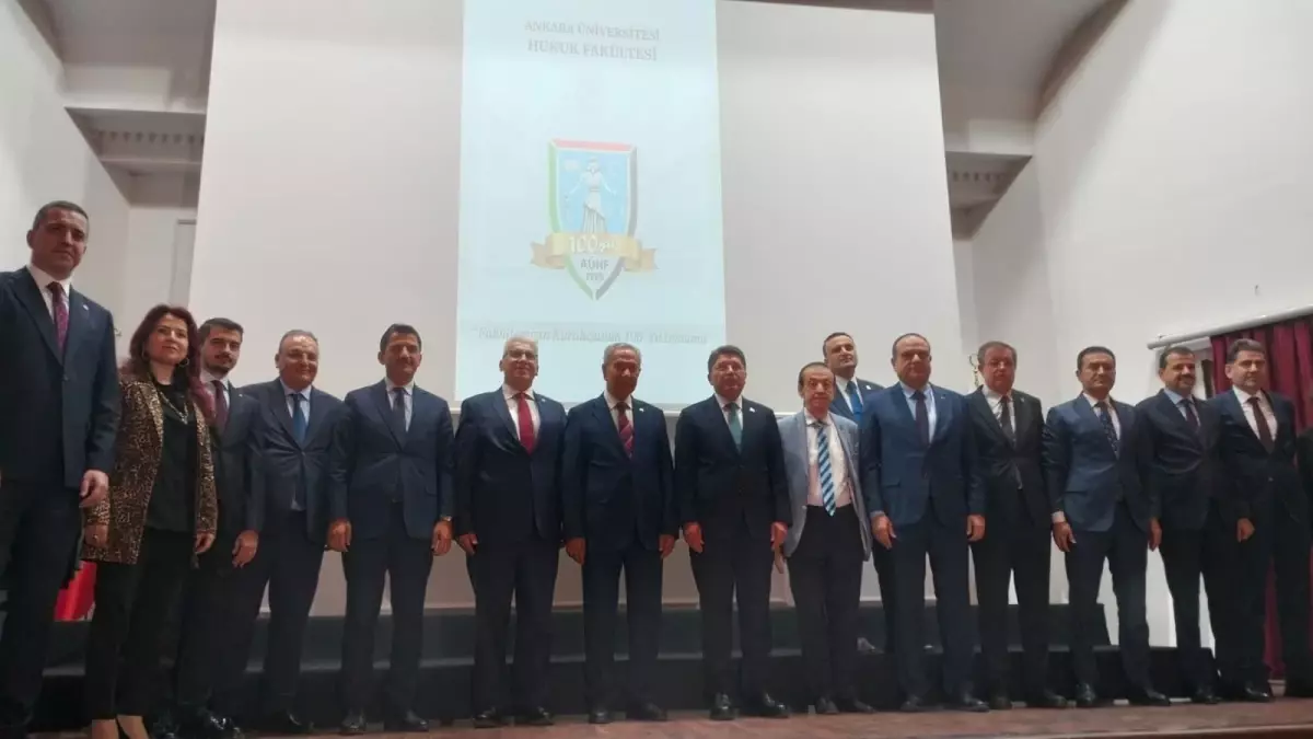 hukuk fakulteleri icin kontenjanlar azaliyor sMNFFMIO.jpg