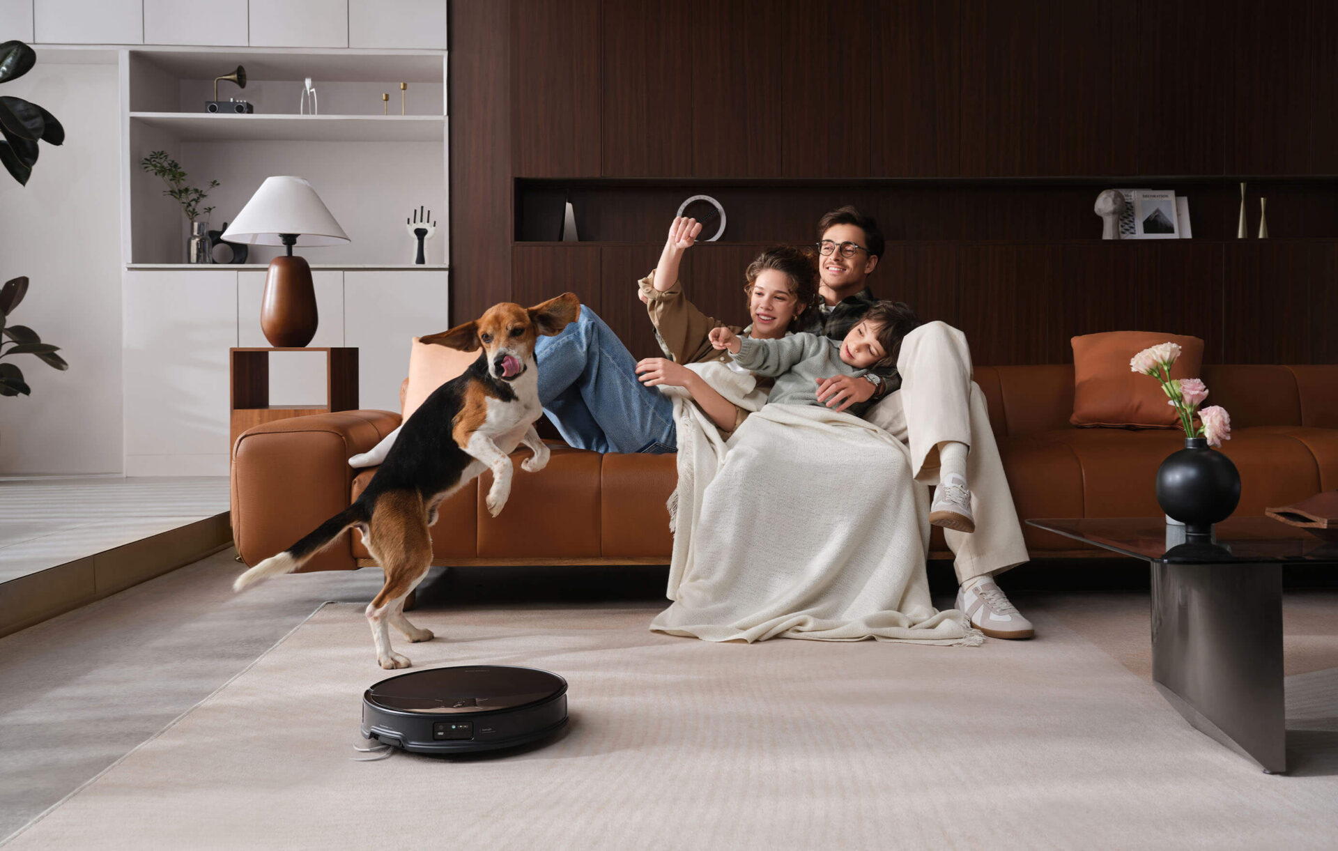 Şehir Hayatına Uyum Sağlayan Akıllı Temizlik: Roborock Saros 10R