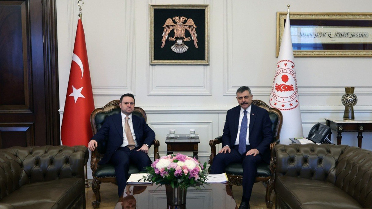 adalet-bakani-akin-gurlekten-icisleri-bakani-mustafa-ciftciye-ziyaret-BVxhjbqK