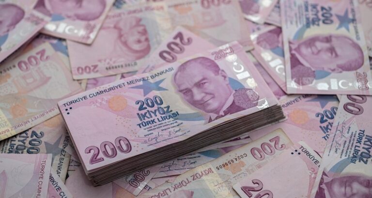 bankalarda-mevduat-faizleri-guncellendi-1-milyon-tlnin-aylik-getirisi-tamamen-degisti-xA6zAk7d